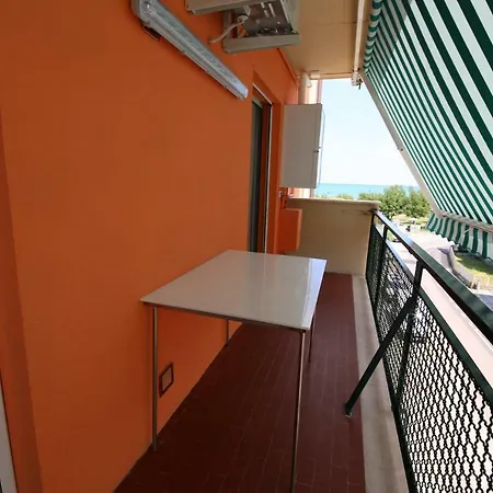 Holiday House Alba Alba Adriatica Exterior photo